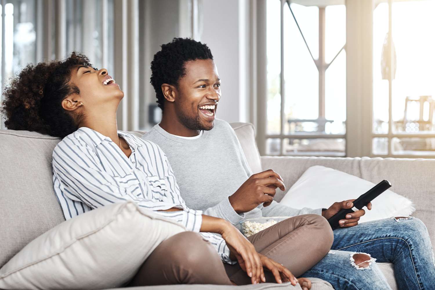 how do iptv services work