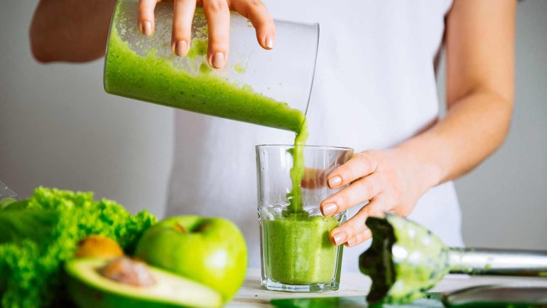The Science Behind Juice Cleanses and Detox Programs